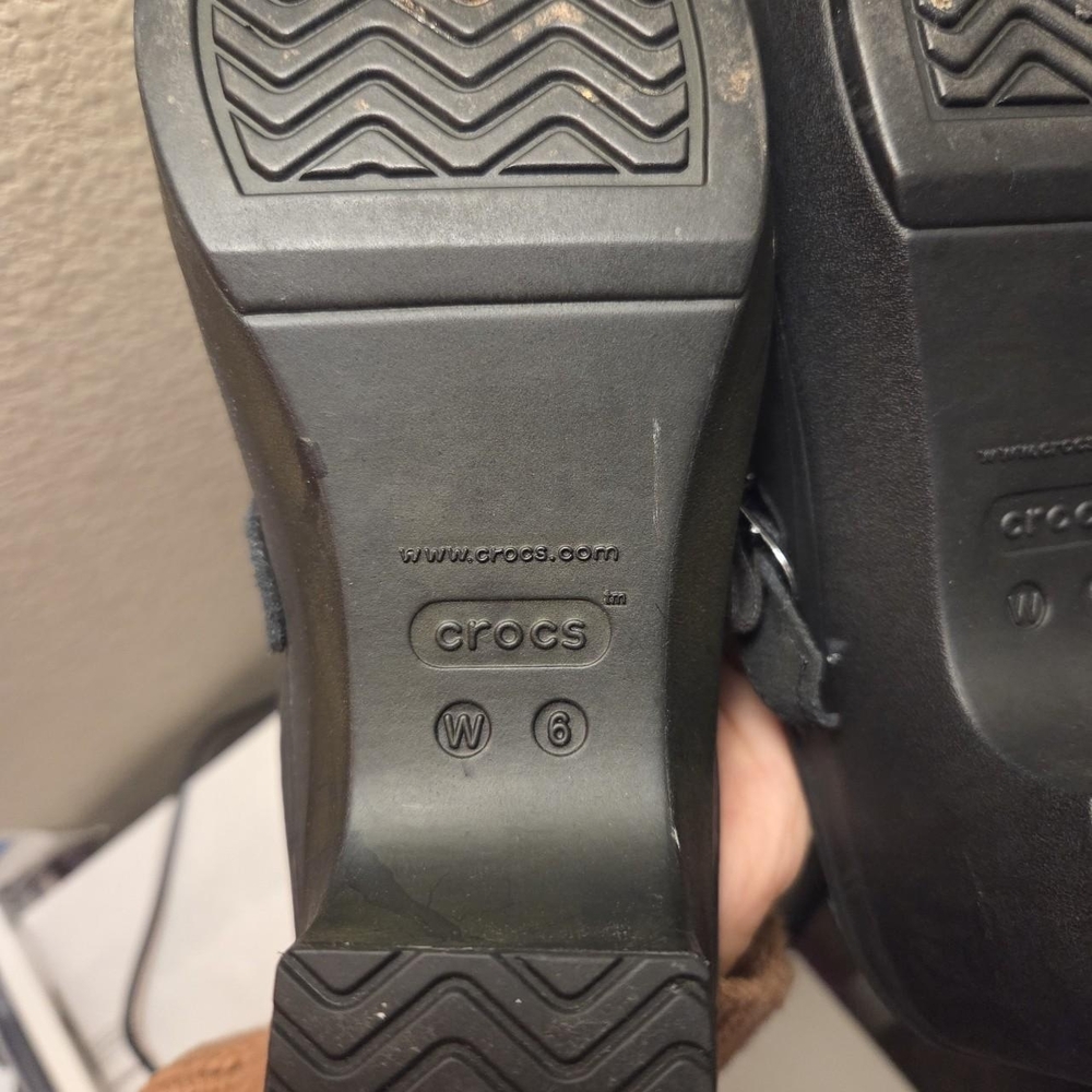 Black Crocs Clogs